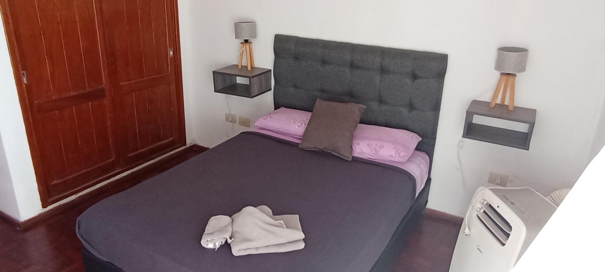 Gueemes Hostel คอร์โดบา ภายนอก รูปภาพ