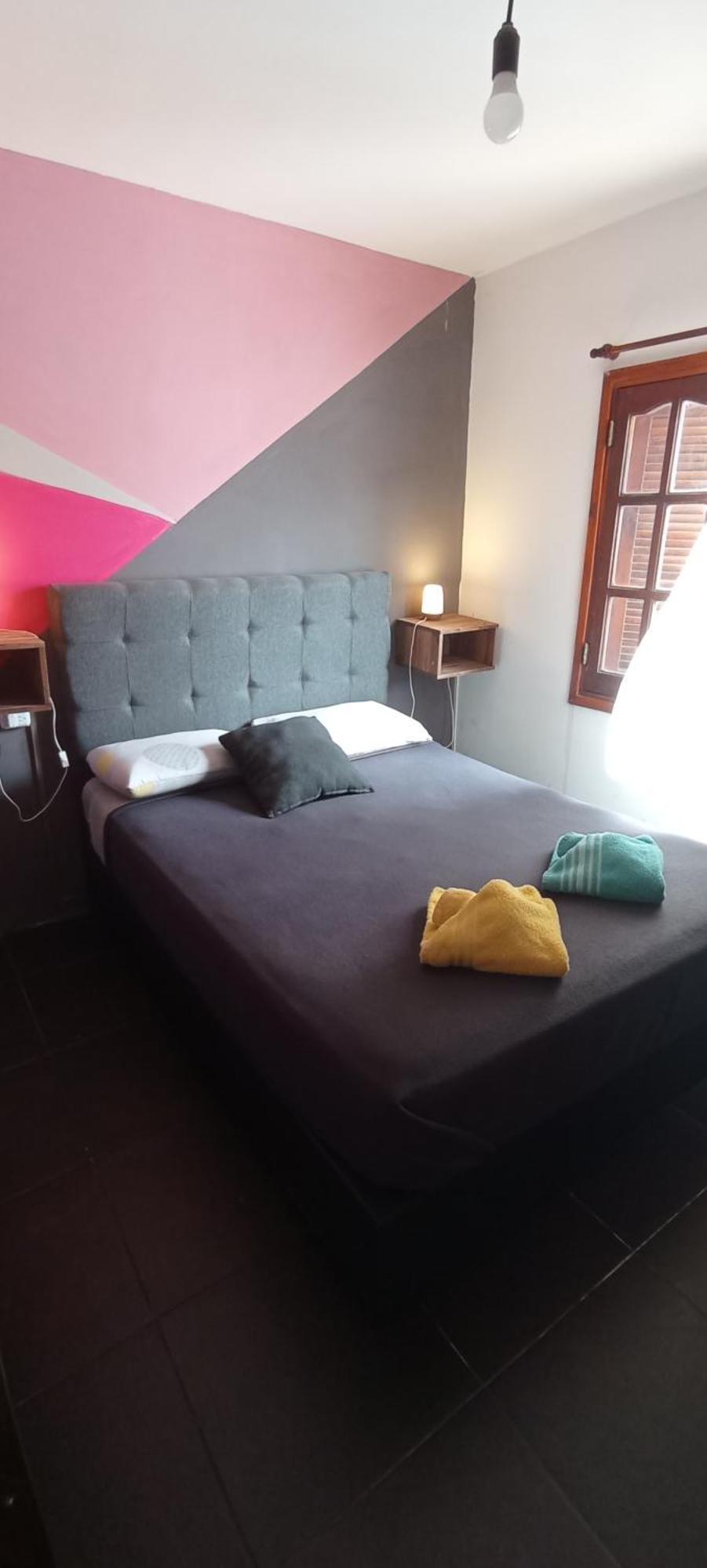 Gueemes Hostel คอร์โดบา ภายนอก รูปภาพ