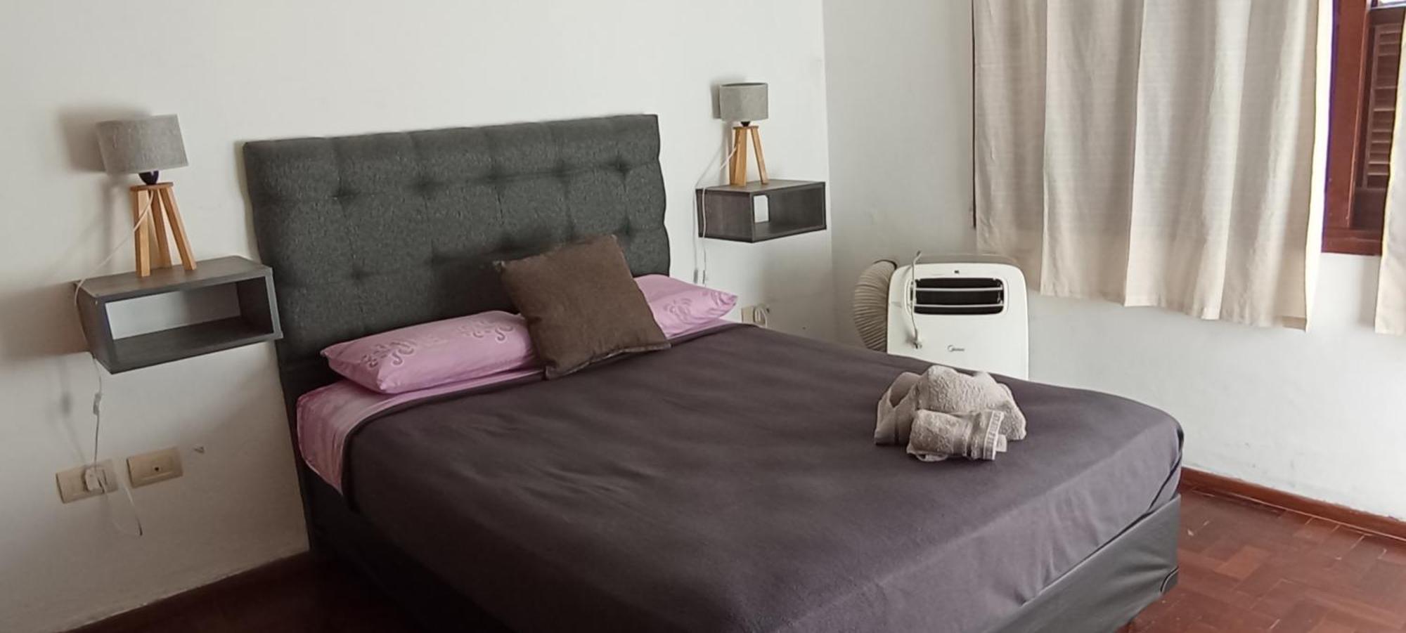 Gueemes Hostel คอร์โดบา ภายนอก รูปภาพ